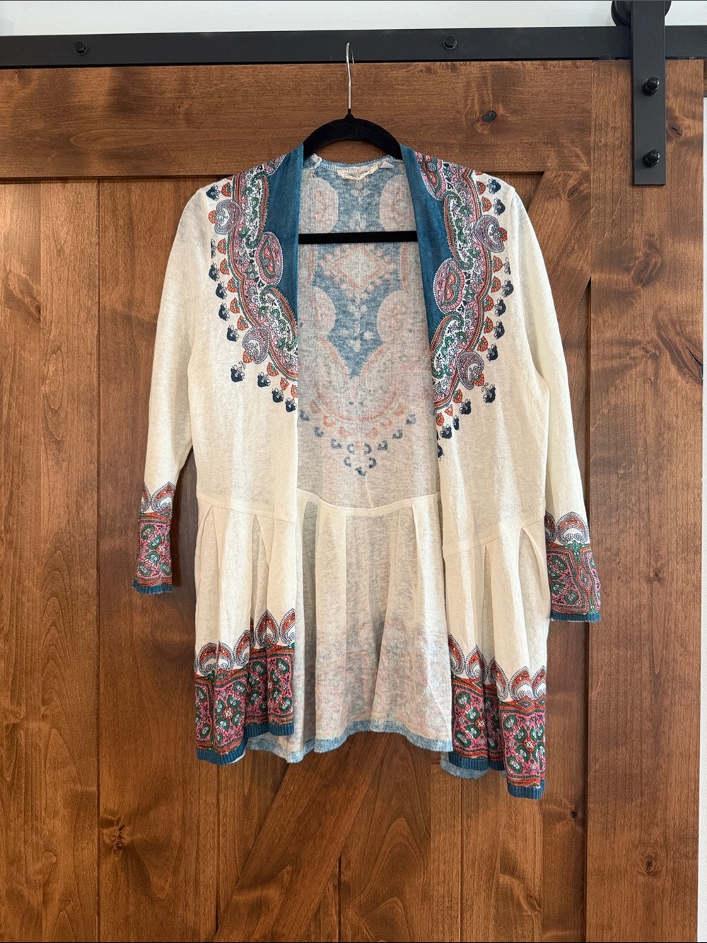 Anthropologie Cleopatra knitted and knotted white and multicolor floral cardigan